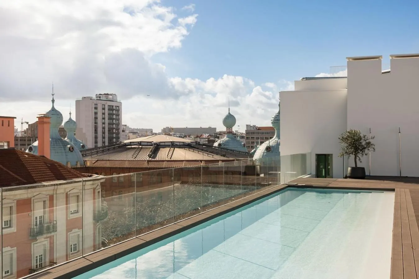 Gale - 1 Bedroom And Pool In Areeiro elérhetőségei